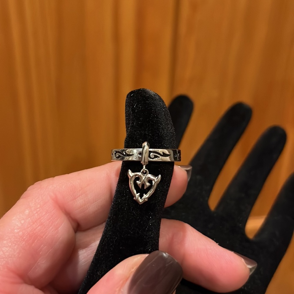 Guess GC 925 Dangle Ring - Picture 4 of 7